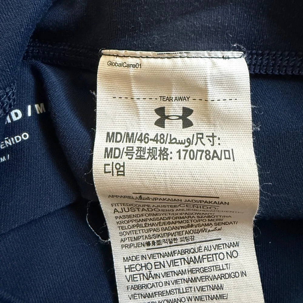 Under Armour Women’s Medium Dark Blue Fitted Pants